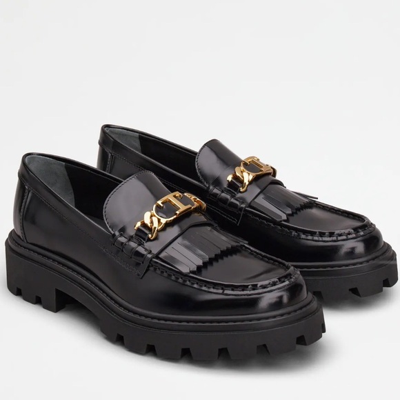 Tod's Fringed Loafers in Black Leather- size 37.5 - Picture 1 of 11